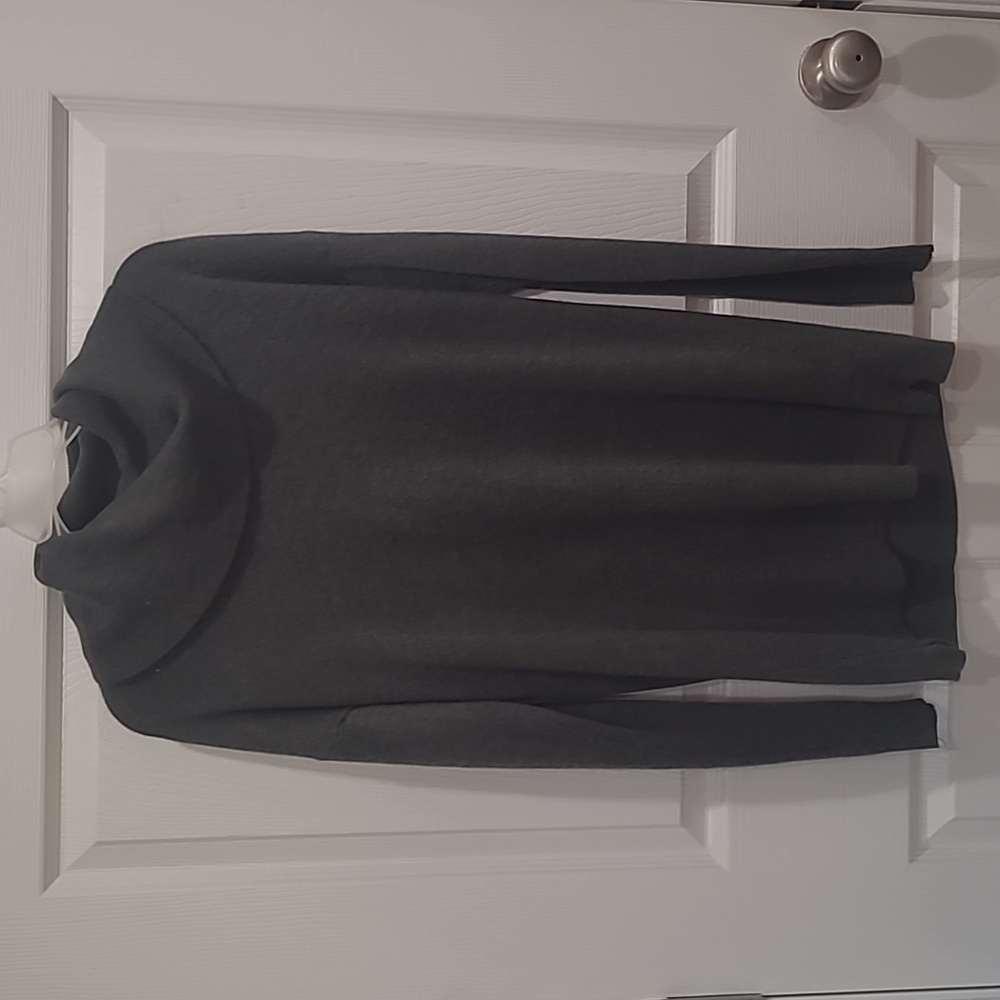 Gray  Madison Lilly, size medium, tunic, cowl neck  sweater